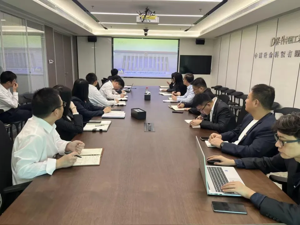 a6bc0f0d585e42aea174de6d7f4d619c